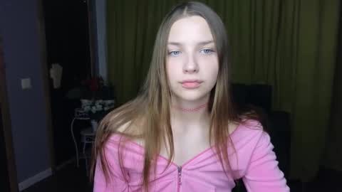 dariaangels online show from March 28, 7:15 pm