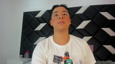 Darian  online show from August 3, 7:31 pm