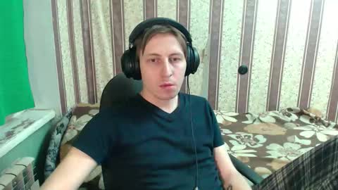 darienlarge online show from November 16, 5:37 pm