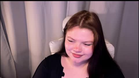 darina_wilsons online show from April 23, 6:53 pm