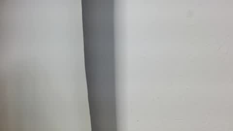 Darius Phoenix  online show from October 31, 8:20 pm