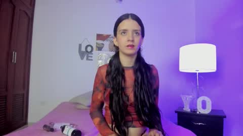 dark_angell77 online show from November 17, 11:13 am