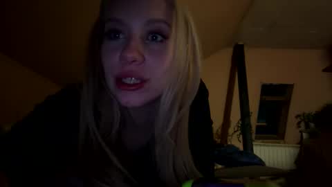 dark cherie  stacy online show from March 8, 11:53 pm