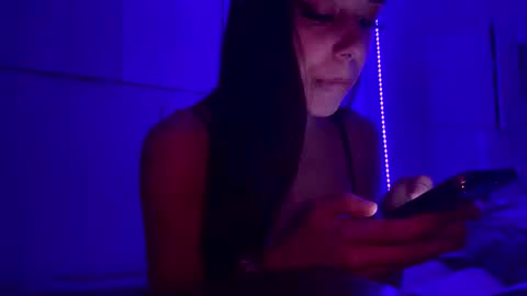 dark_couple225200 online show from May 9, 8:59 pm