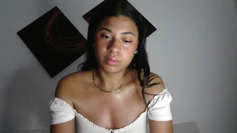 Sofia online show from November 9, 2:26 am