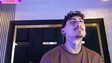 Sr. Eros online show from April 7, 3:52 am