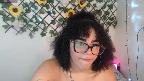 dark_flama online show from June 4, 12:49 am