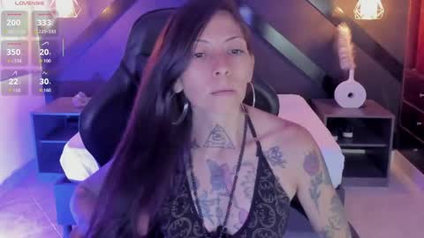 M I K A E L A online show from April 13, 6:45 pm