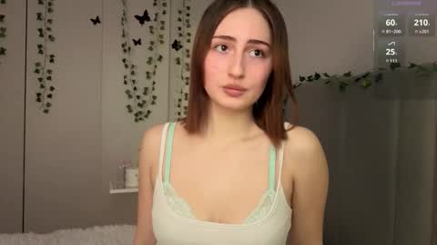 Emily online show from November 30, 7:32 pm