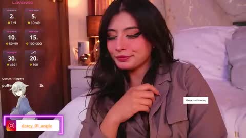 Angel Darcy  online show from March 5, 11:47 pm