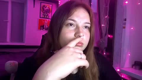 darkcharm1 online show from February 2, 6:37 pm