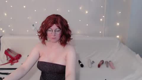 Kelly online show from April 12, 7:45 am