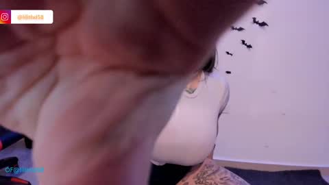 darknes_lilith18 online show from March 9, 3:22 am