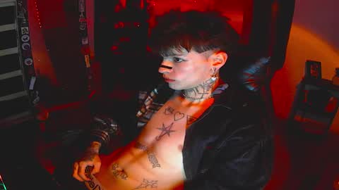   online show from November 7, 7:33 am