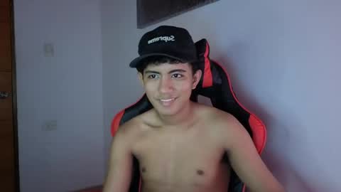 darknigthx online show from April 19, 2:12 am