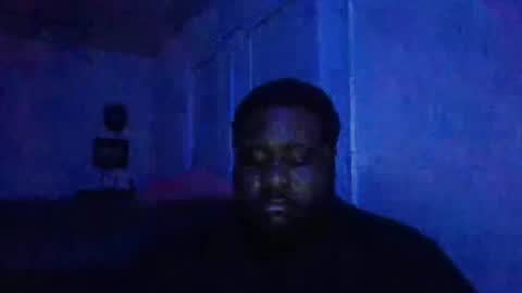 darkwhiskeysipper689 online show from March 28, 5:42 am