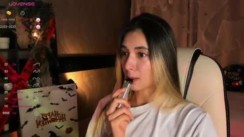 Belle online show from November 2, 4:23 am