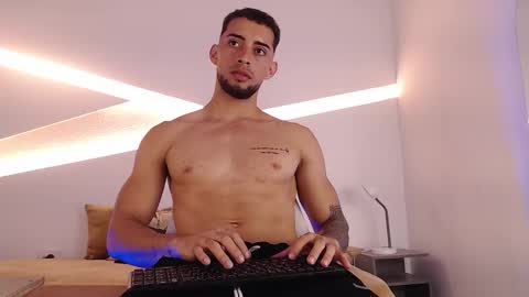 Kael online show from October 25, 4:18 pm