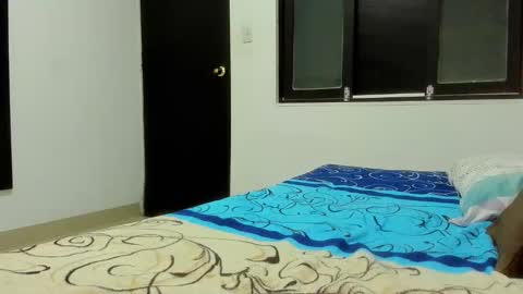 Dafne online show from February 15, 2:14 am