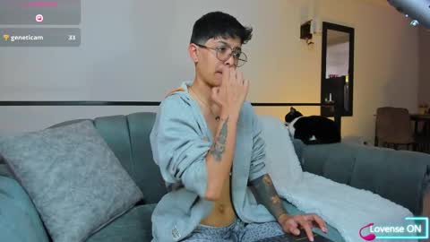 Dass Roman online show from September 30, 8:52 pm