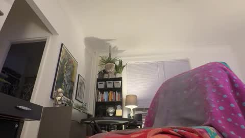 Datguy127 online show from January 13, 3:25 am