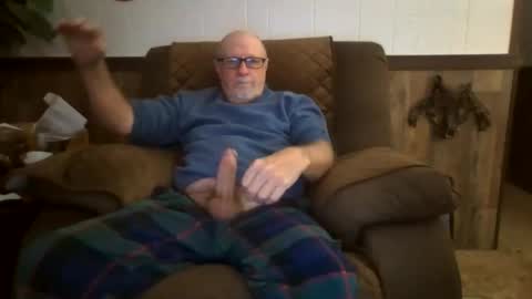 Snapshot of dave571960 chatting on October 25, 10:47 am dave571960 online show from October 25, 10:47 am