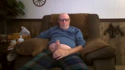 Snapshot of dave571960 chatting on October 11, 10:31 am dave571960 online show from October 11, 10:31 am