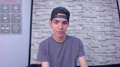 dave_925_ online show from April 7, 6:21 pm