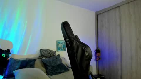 DAVE MAX online show from November 21, 10:02 am