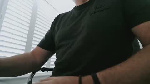 davesu12345 online show from June 29, 6:10 am