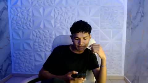Dave online show from June 11, 2:44 am