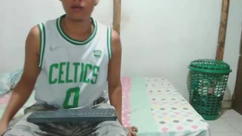 Snapshot of david_efrem chatting on September 14, 7:26 pm david_efrem online show from September 14, 7:26 pm