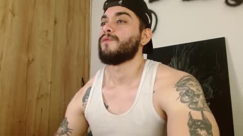 Twitter davidsanctum online show from March 28, 5:09 am