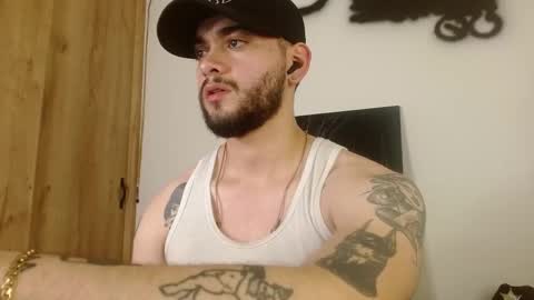 Twitter davidsanctum online show from February 25, 5:44 am