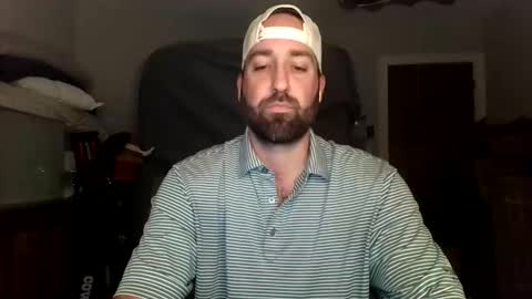 Snapshot of davidboner85 chatting on October 16, 3:39 am DavidBoner85 online show from October 16, 3:39 am