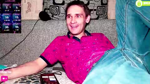 DavidCarroll online show from March 8, 12:00 am