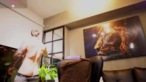 Snapshot of davidd_blake chatting on October 3, 5:59 am David Blakee online show from October 3, 5:59 am