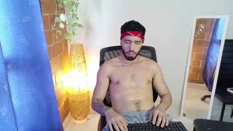 David Nova online show from July 2, 8:36 pm