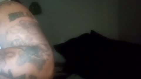 davidzhere222800 online show from February 23, 7:07 pm