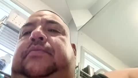 davidzhere222800 online show from December 15, 6:48 pm