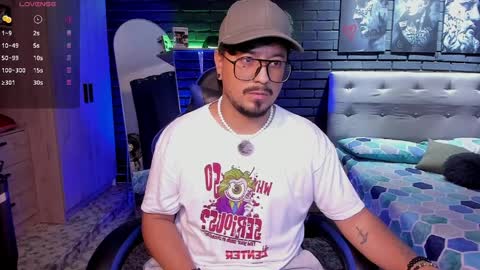 David Evans online show from April 5, 6:16 pm