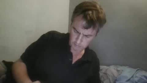 Snapshot of dazzill chatting on September 26, 11:24 pm Dazzill online show from September 26, 11:24 pm