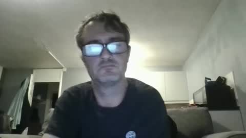 Dazzill online show from November 2, 8:20 pm