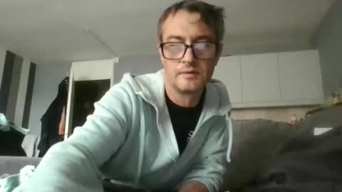 Snapshot of dazzill chatting on September 28, 3:43 pm Dazzill online show from September 28, 3:43 pm