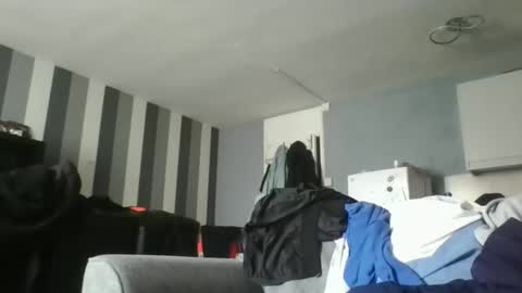 Snapshot of dazzill chatting on October 16, 11:43 am Dazzill online show from October 16, 11:43 am