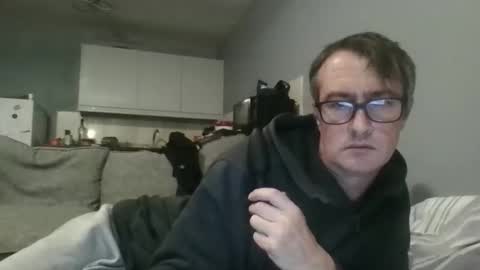 Snapshot of dazzill chatting on October 26, 12:11 am Dazzill online show from October 26, 12:11 am