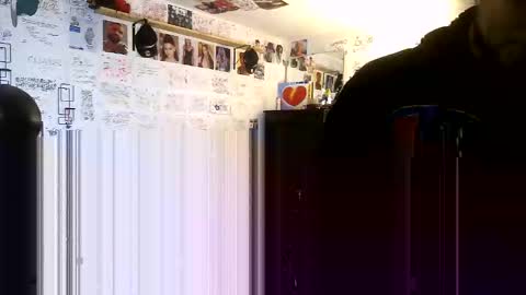 dbeamon92 online show from February 22, 1:36 pm