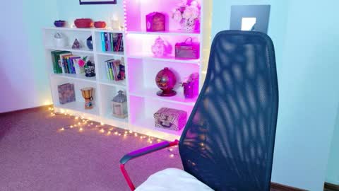 Shari online show from April 3, 5:14 am