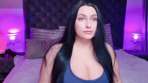 debinnyneanalover online show from April 2, 8:54 am