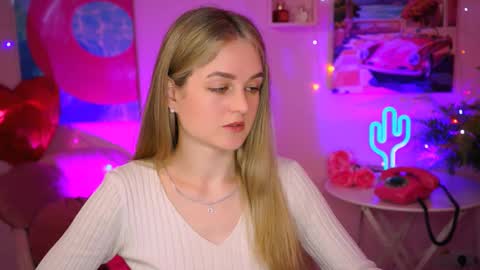 Debora online show from March 10, 6:49 am